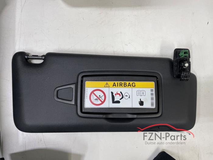 Mercedes-Benz Cla A118 Zwarte Hemel Zwart Compleet Met delen