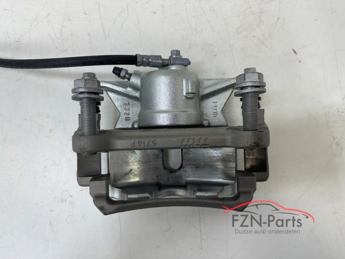 VW Touran 5TA Remklauw Links-Voor