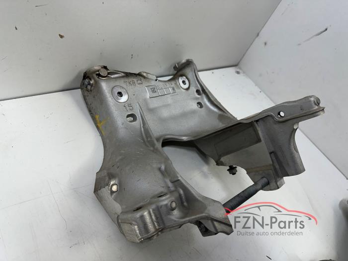 Audi A6 4K Motorsteun Links
