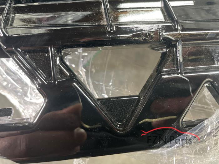Man TGE Grille Hoogglans Chroom