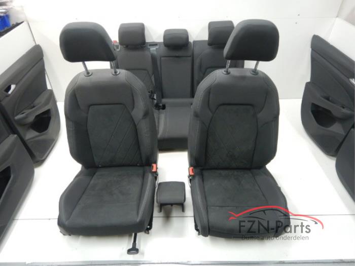 VW Golf 8 5H Interieur Stof Alcantara