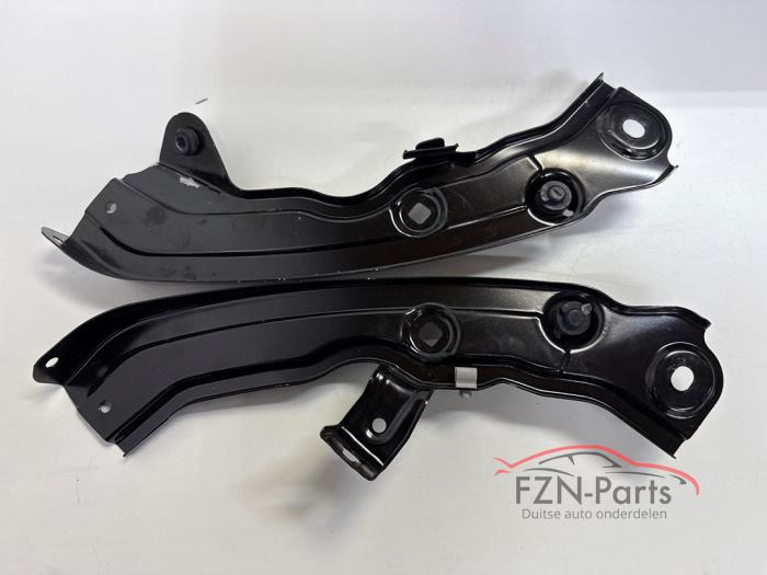Skoda Scala 657 Koplampframe Steun Set L + R