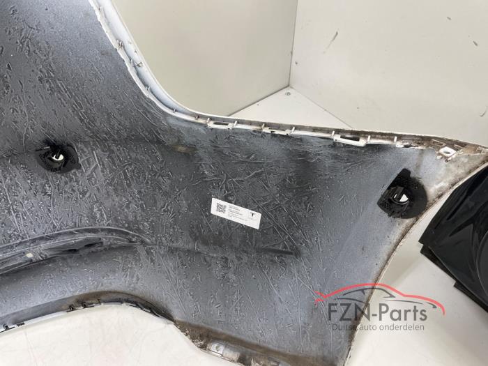 Tesla model 3 achterbumper Parelmoer wit 6PDC