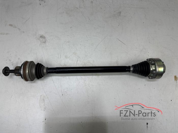 Audi A6 4K C8 Aandrijfas Links Achterzijde