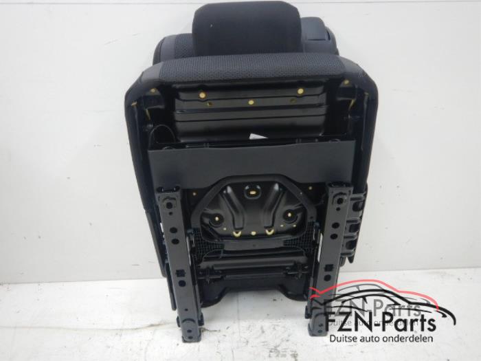 Stoel achter Volkswagen Touran (22740477)