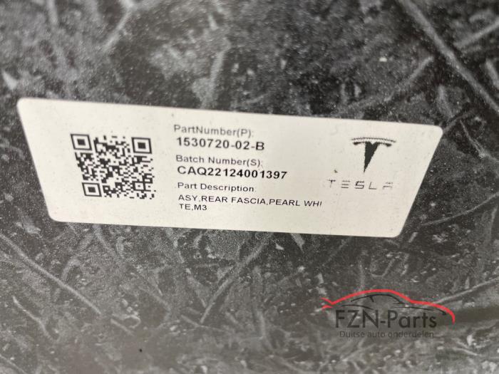 Tesla model 3 achterbumper Parelmoer wit 6PDC