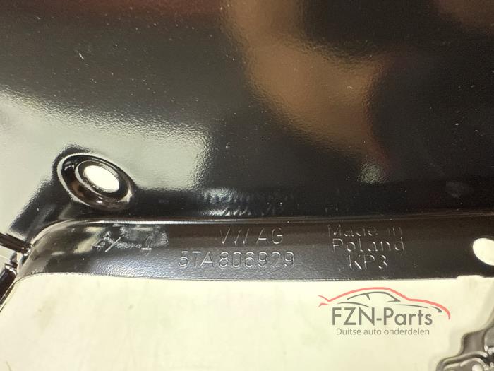VW Touran 5T Facelift Koplamphouder Set L + R