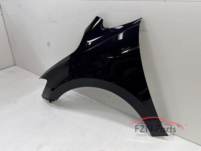 VW Touran 5T Zijscherm Links-Voor