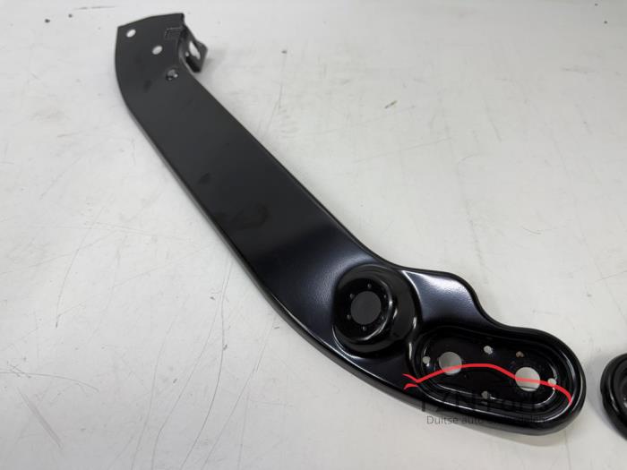 VW Touran 5T Facelift Koplamphouder Set L + R