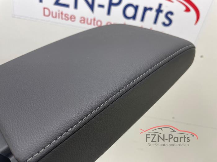 Vw Tiguan 5NA Armsteun Leer Leder Grijze Sticksel