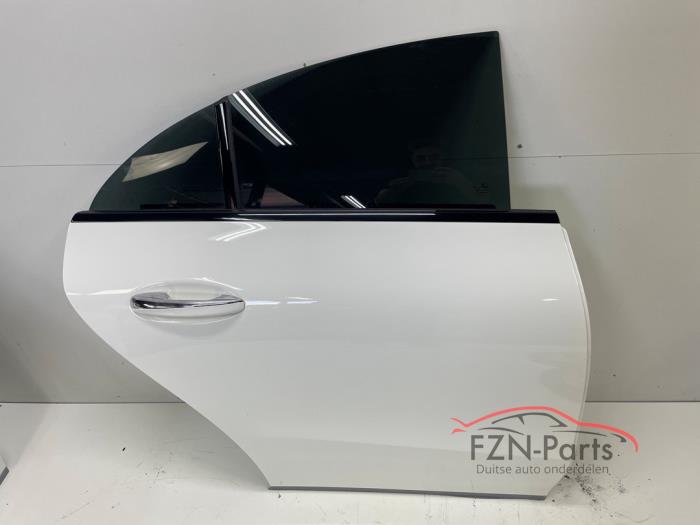 Mercedes-Benz CLA W118 Portier Rechts-achter