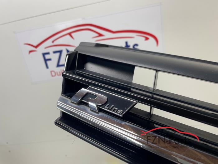 VW Golf 7 Facelift R-Line Grille 5G0853653Q