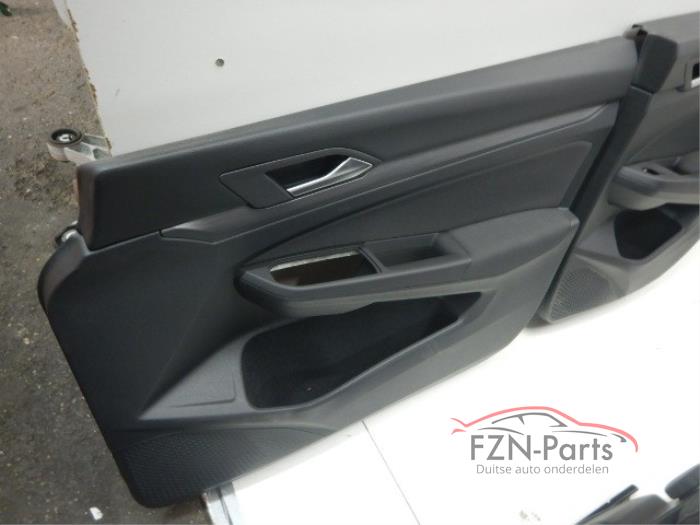VW Golf 8 5H Interieur Stof Alcantara