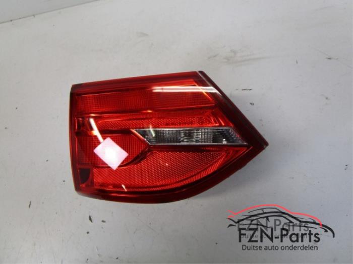 VW Jetta 5C6 Achterlicht Achterklep Rechts