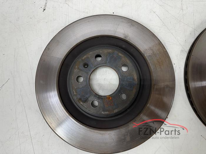 Audi A6 4K C8 Remschijven+blokken achterzijde 330MM