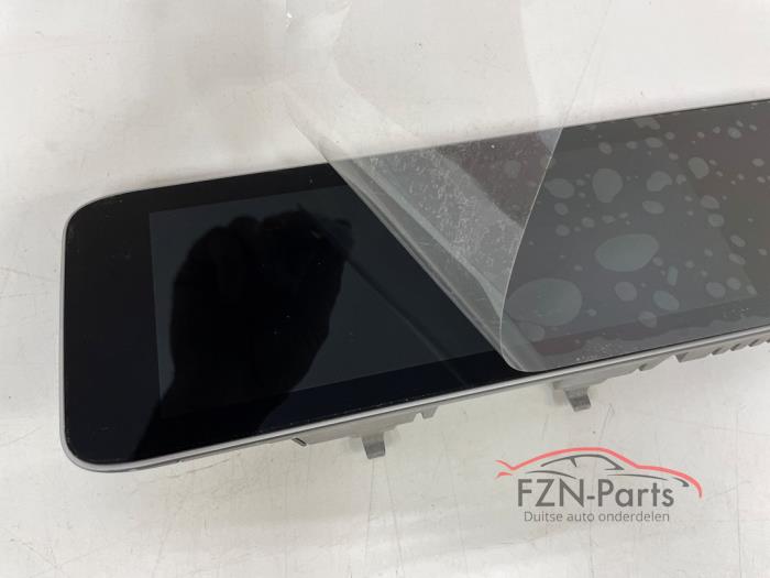 Mercedes-Benz CLA A118 widescreen navigatie display