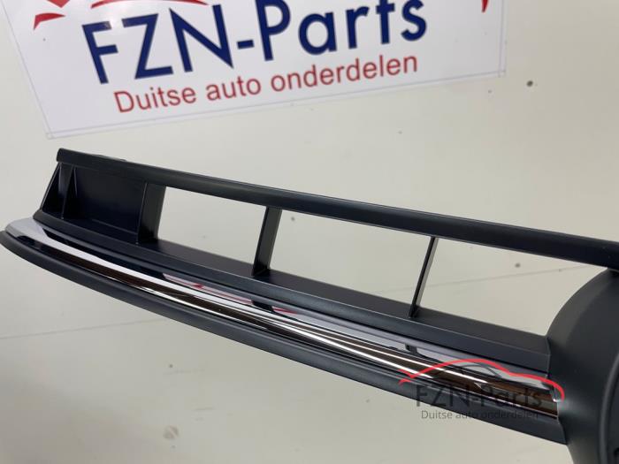 VW Polo 2G Facelift Grille Chroom