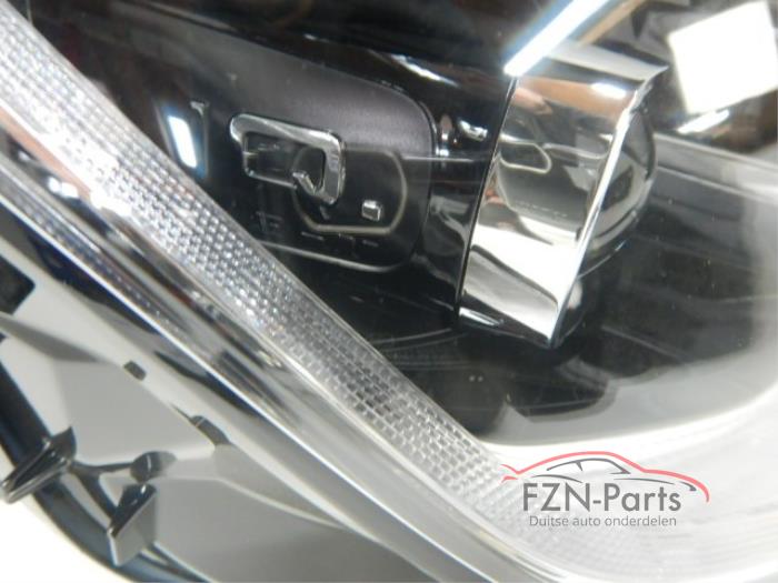 Koplamp rechts Volkswagen Golf (22723164)