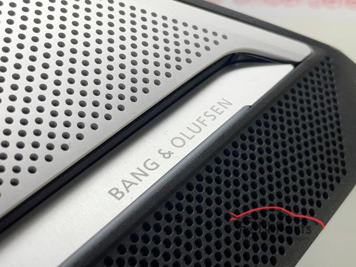 Audi A6 4K C8 bang & Olufsen Advanced rising tweeters