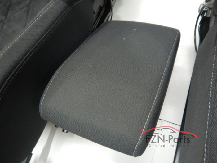 VW Golf 8 5H Interieur Stof Alcantara