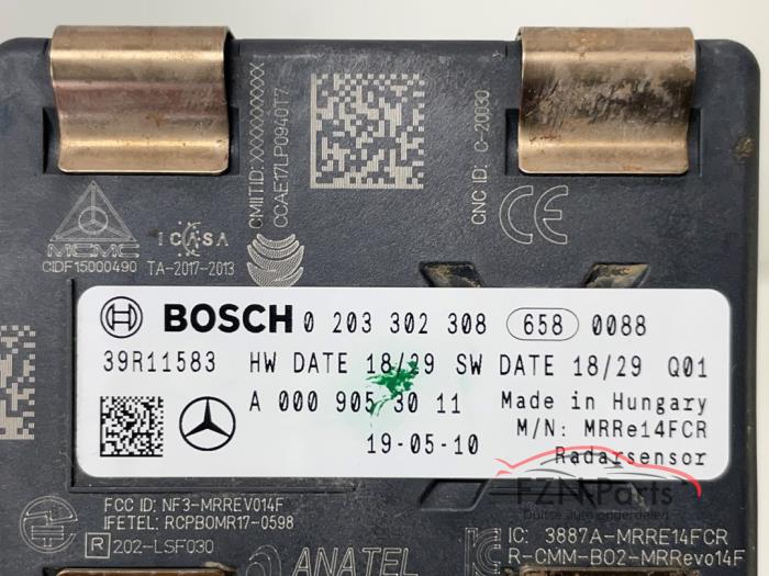 Mercedes-Benz Cla A118 Radar sensor Voorzijde