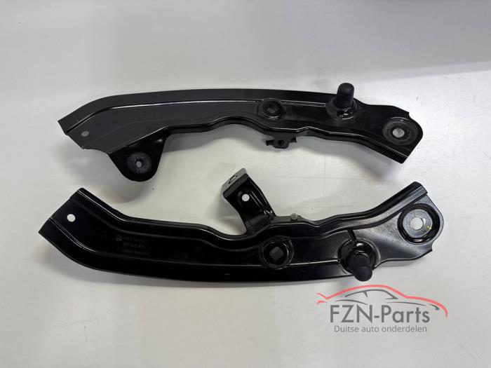 Skoda Scala 657 Koplampframe Steun Set L + R