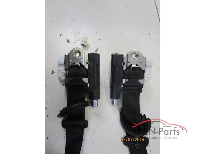 VW Tiguan 5N0 Gordels Gordelset L+R