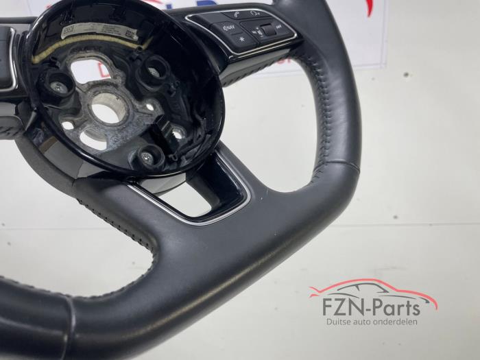 Audi A3 8V Facelift Stuur MF + F1 Platte onderkant