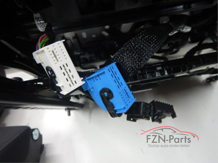 VW Golf 8 5H Interieur Stof Alcantara