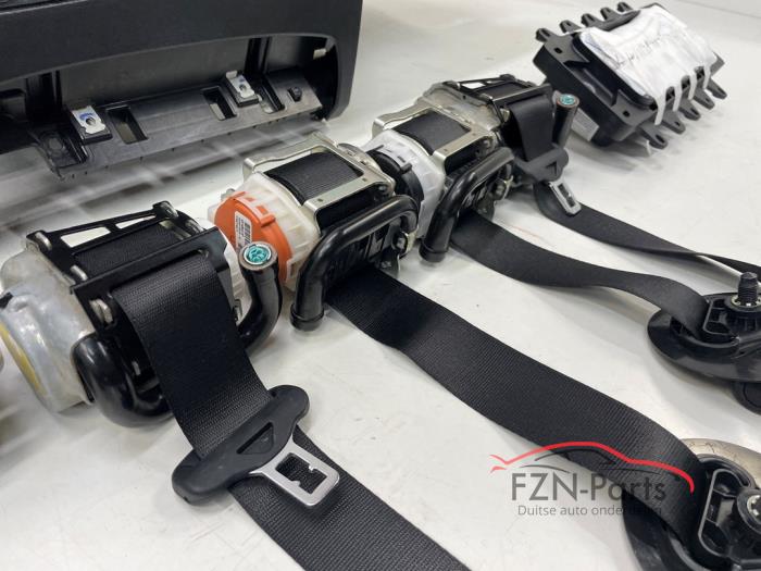 Mercedes-Benz CLA W118 Dashboard airbag set Leer Compleet