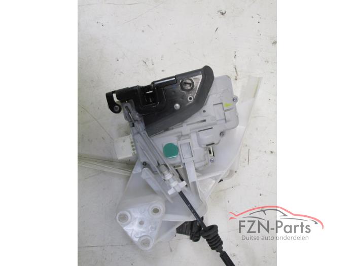 VW Passat B7 Portierslot Links-Achter