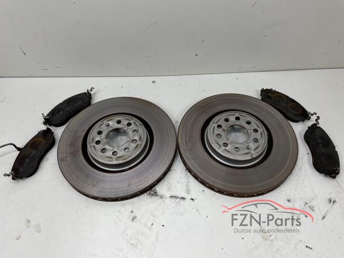 VW ID7 14A Remschijven + Remblokken voorzijde links rechts