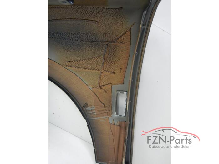 Rolls-Royce Cullinan Zijscherm Spatscherm Rechts