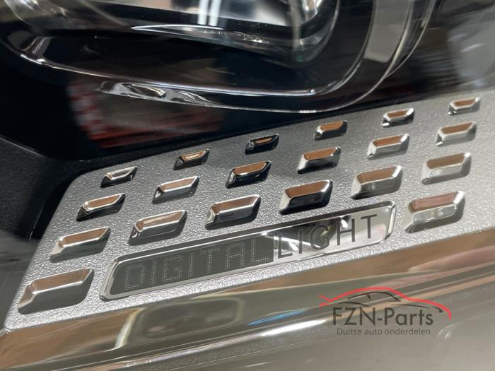 Mercedes-Benz C-Klasse W206 Koplamp Rechts VOLLED Digital Light