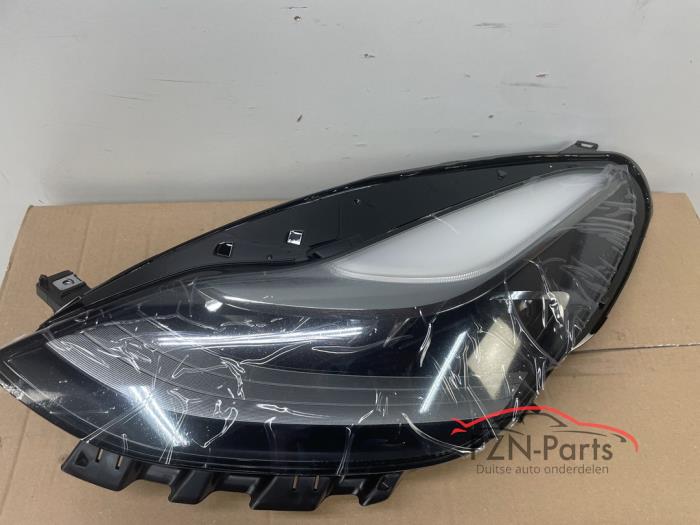 Tesla Model 3 Koplamp volled Links