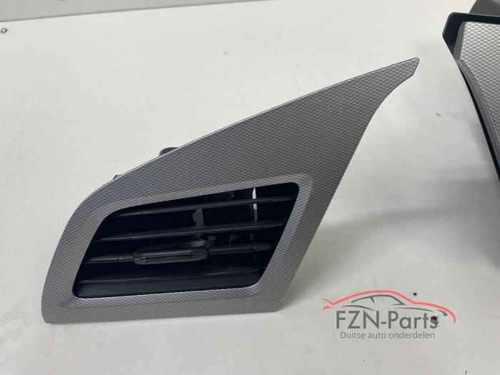 VW Multivan T7 Dashboard Krasje + Luchtroosters Inleg scale light/satijnzwart