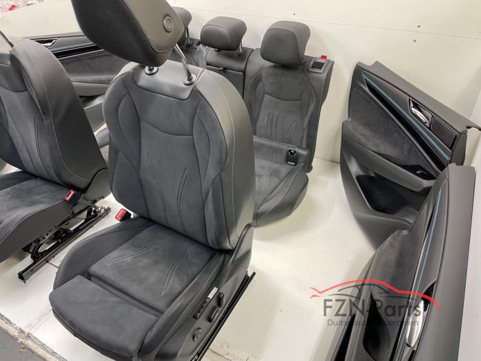VW Id.7 Interieur Leer Alcantara L/R Memory Massage Verwarmbaar