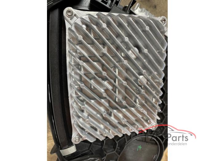 Mercedes-Benz C-Klasse W206 Koplamp Rechts VOLLED Digital Light