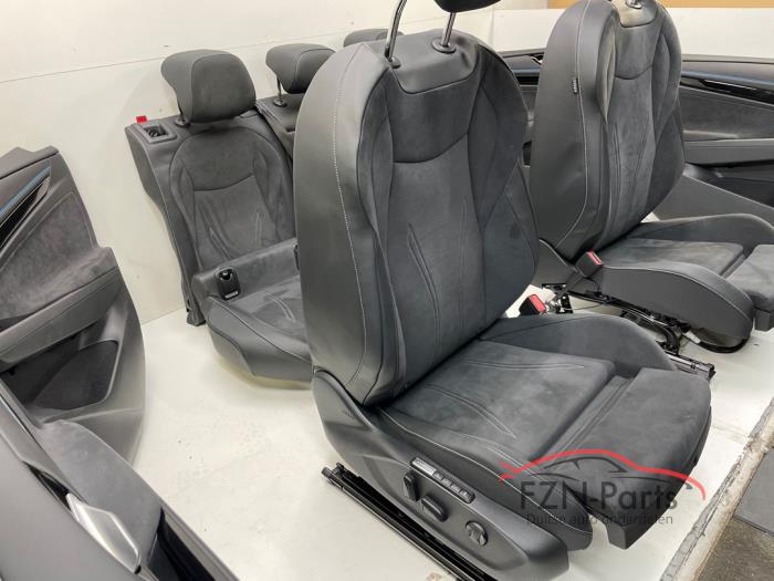 VW Id.7 Interieur Leer Alcantara L/R Memory Massage Verwarmbaar