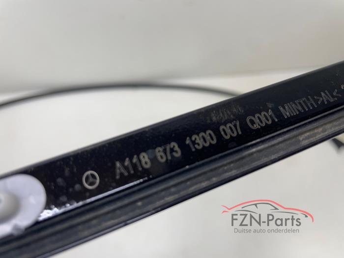 Mercedes-Benz CLA W118 Night Pakket Daklijsten Set
