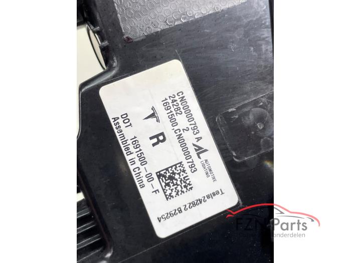 Tesla Model 3 Facelift Achterlicht Rechts