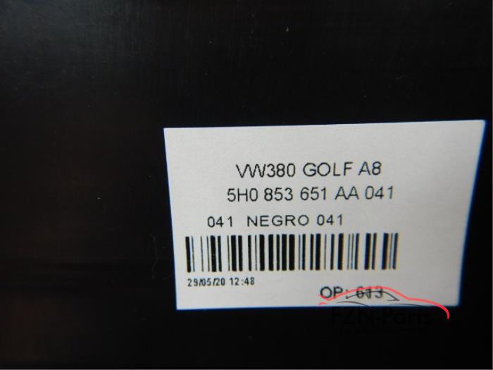 VW Golf 8 GTD Grille Hoogglans Zwart Chrome