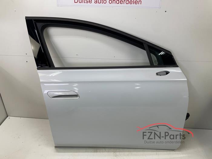 VW ID.7 Portier rechts voor LS9R