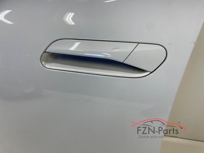 VW ID.7 Portier Links voor LS9R