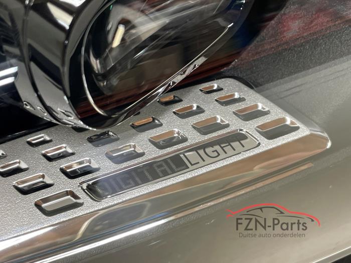 Mercedes-Benz C-Klasse W206 Koplamp Rechts VOLLED Digital Light