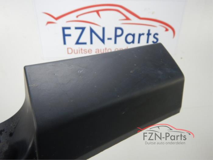 Rolls Royce Cullinan Sideskirt Portier/Scherm lijst Rechts-voor