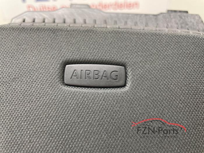 VW ID.7 B-Stijl Links-voor Zwart