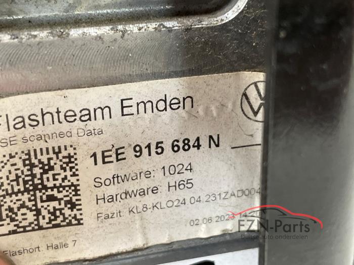 VW ID7 14A Lader voor hoogvoltaccu