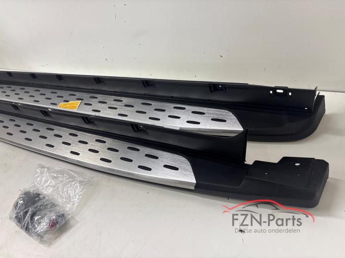 Hyundai Tucson NX4 Sideskirt L + R Set