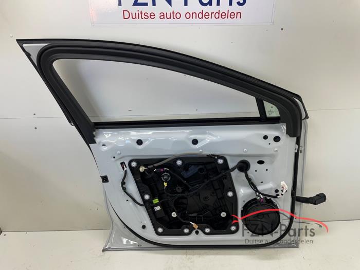 VW ID.7 Portier Links voor LS9R